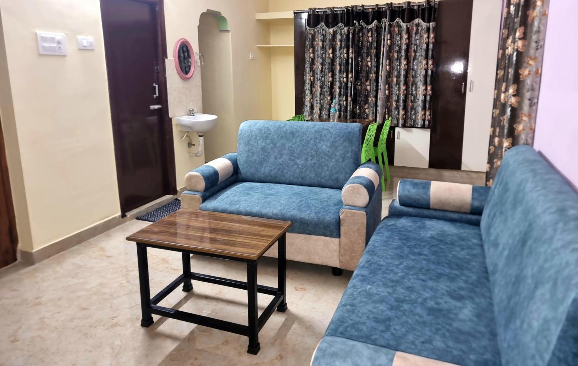 Sannidhi Service Apartments Tirupati Dış mekan fotoğraf