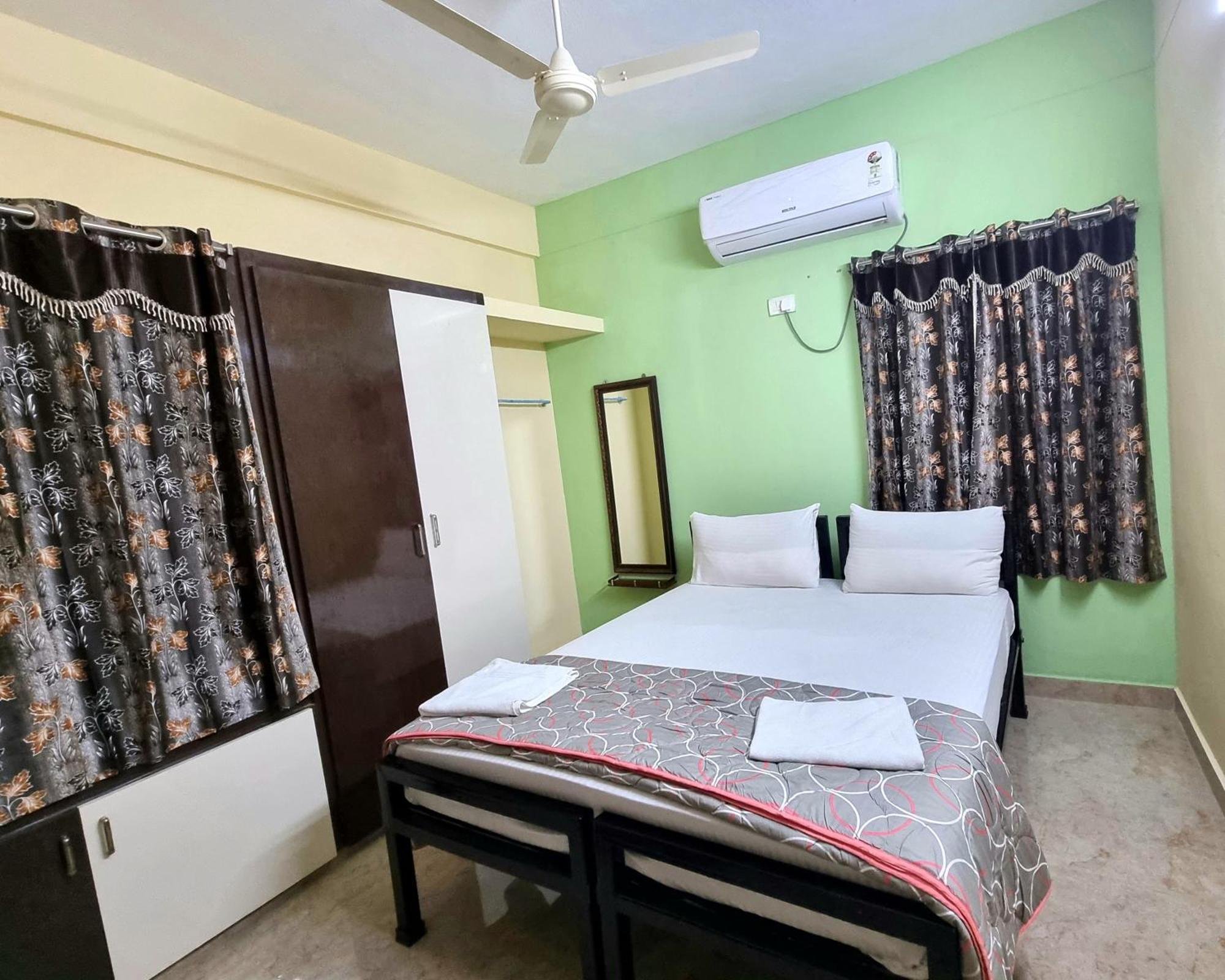 Sannidhi Service Apartments Tirupati Dış mekan fotoğraf