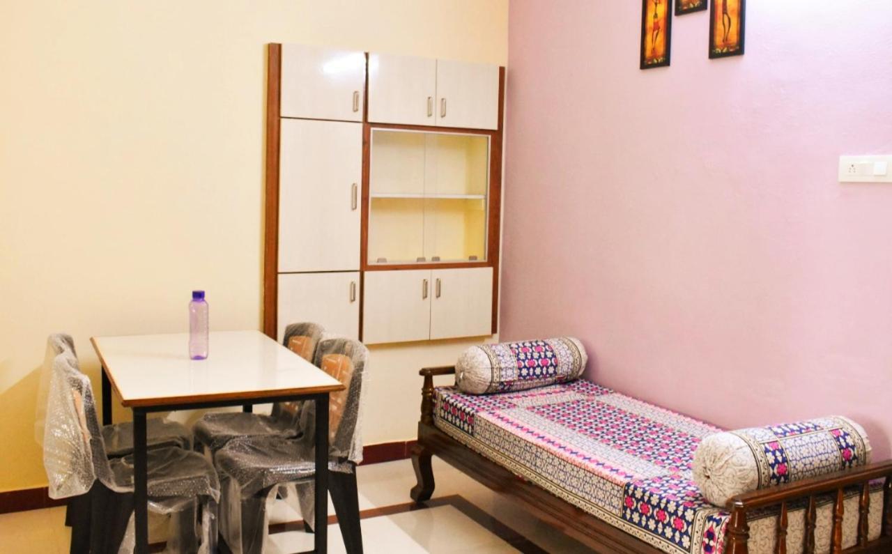 Sannidhi Service Apartments Tirupati Dış mekan fotoğraf